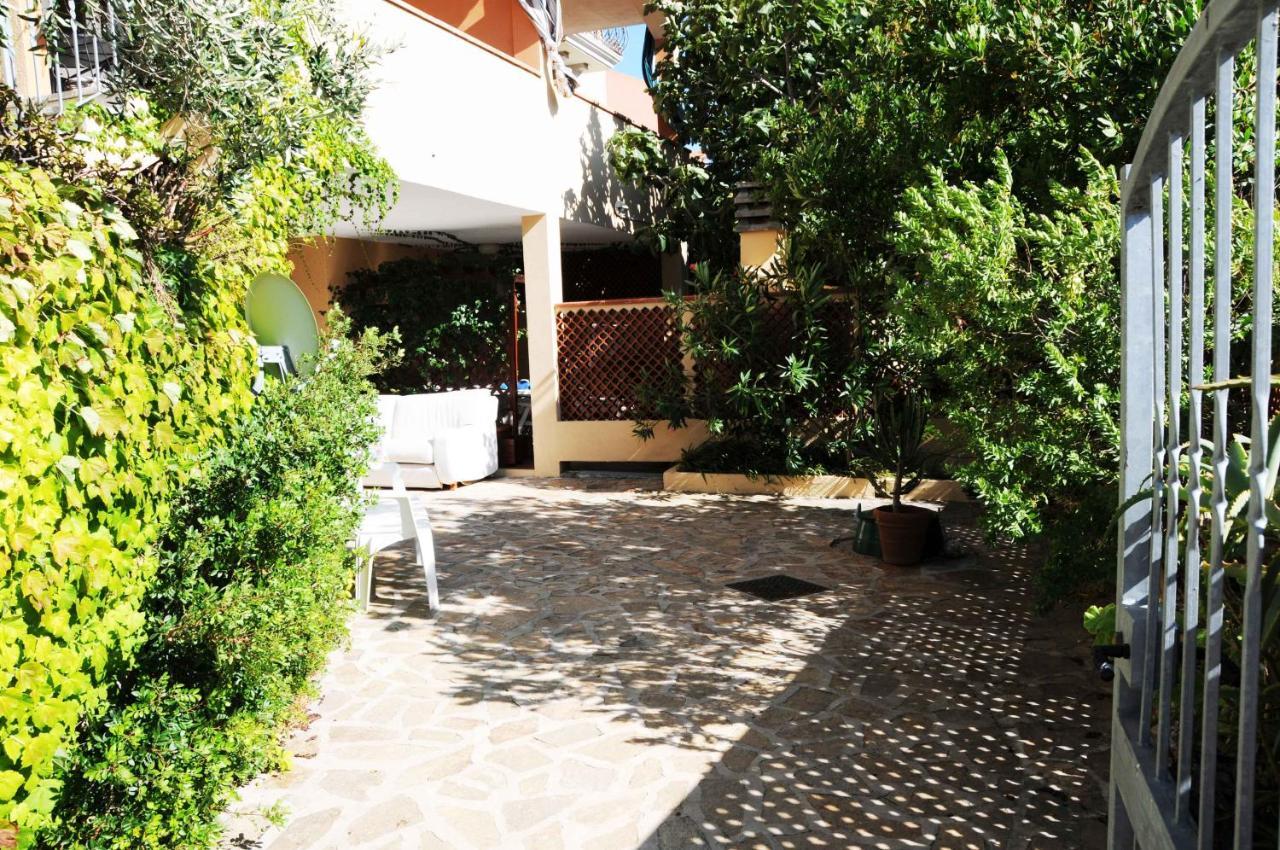 B&B Casa Derosas Golfo Aranci Zewnętrze zdjęcie