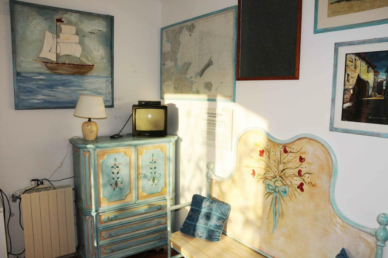 B&B Casa Derosas Golfo Aranci Zewnętrze zdjęcie