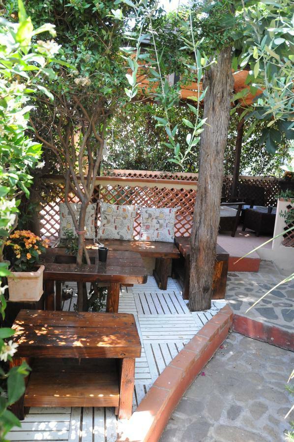 B&B Casa Derosas Golfo Aranci Zewnętrze zdjęcie