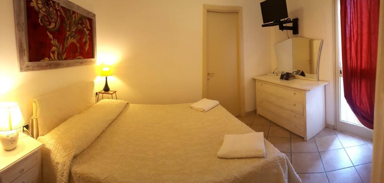 B&B Casa Derosas Golfo Aranci Zewnętrze zdjęcie