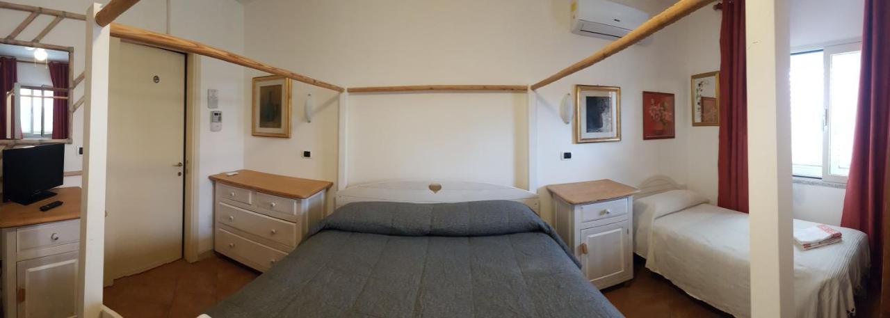 B&B Casa Derosas Golfo Aranci Zewnętrze zdjęcie
